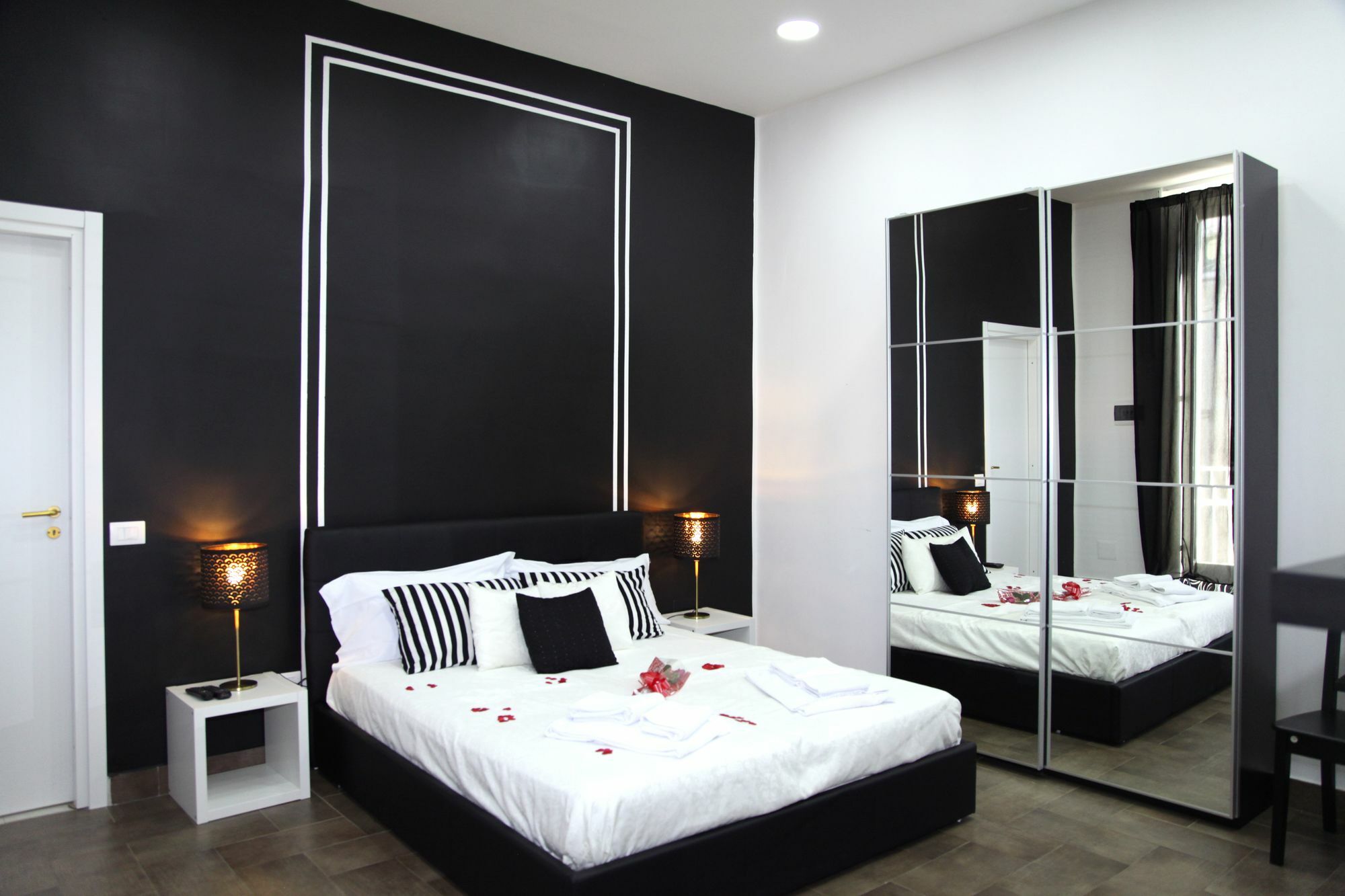 Toledostation B&B نابولي المظهر الخارجي الصورة