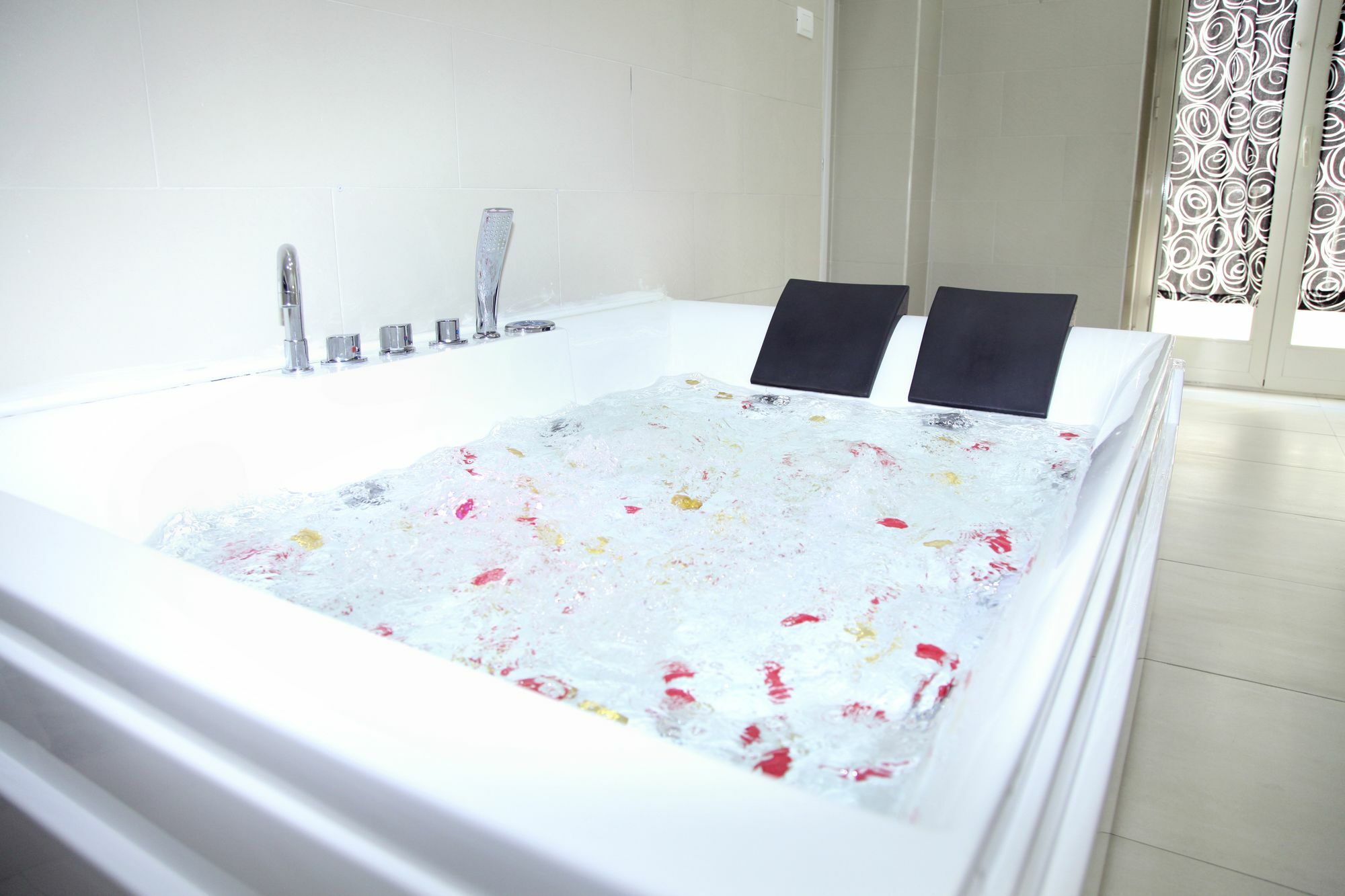 Toledostation B&B نابولي المظهر الخارجي الصورة